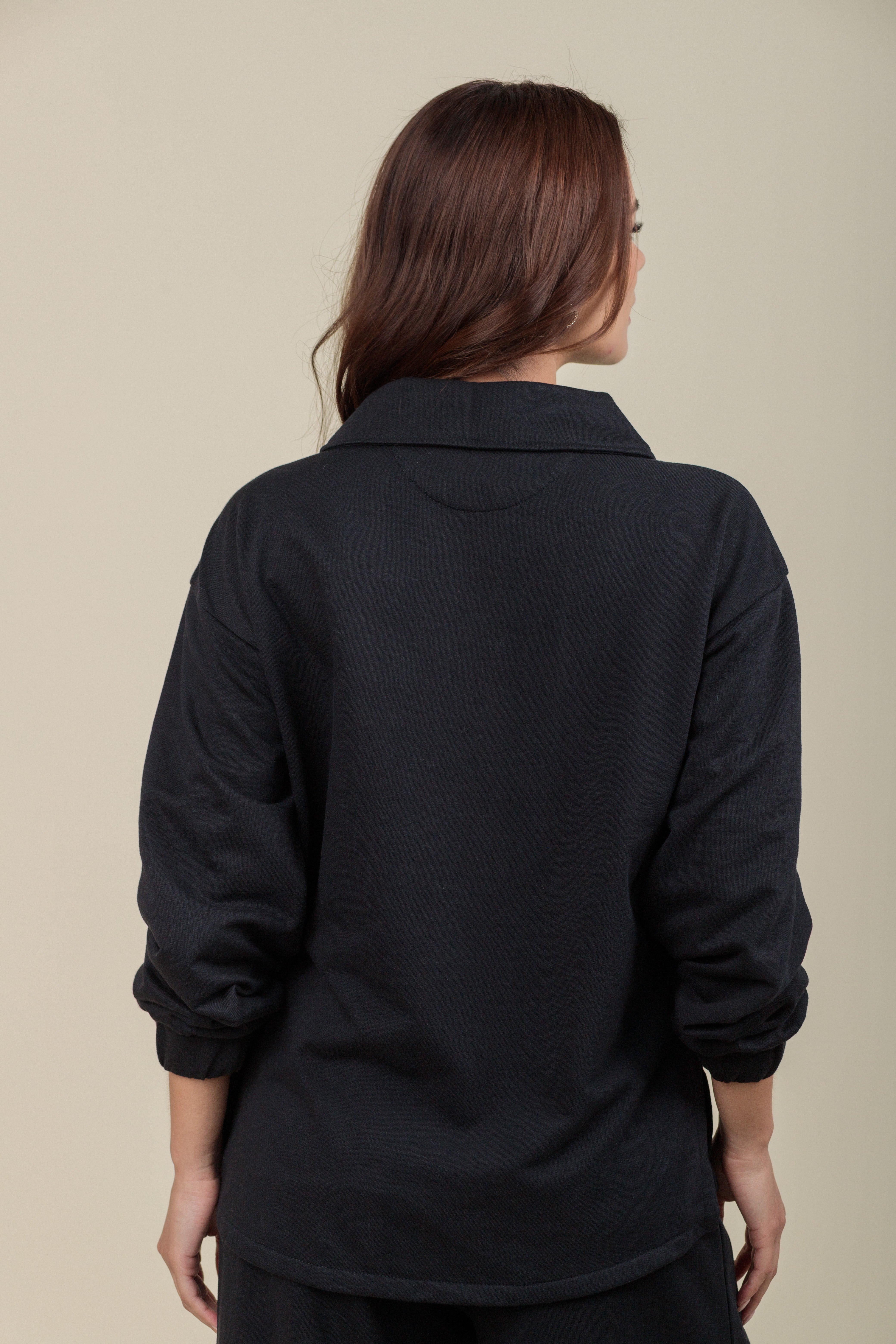 Polera camisera Aura negro